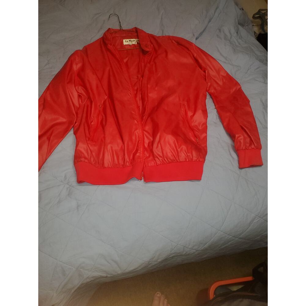 Beautiful red windbreaker by La Mode size XL